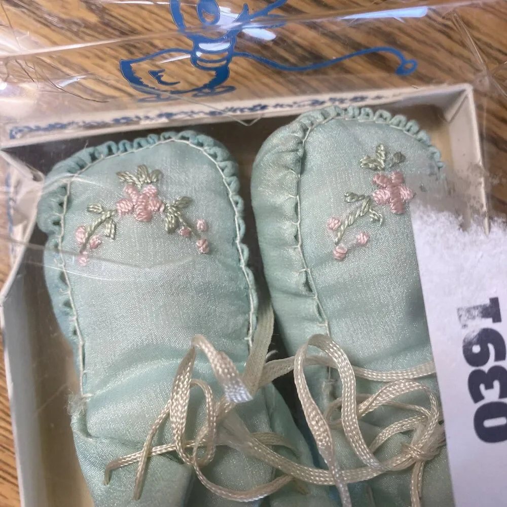 Vintage Hand Made Baby Booties Floral Embroidered Blue/Green Lace Up
